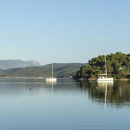 Poros Town Ancora Hotel מראה חיצוני תמונה