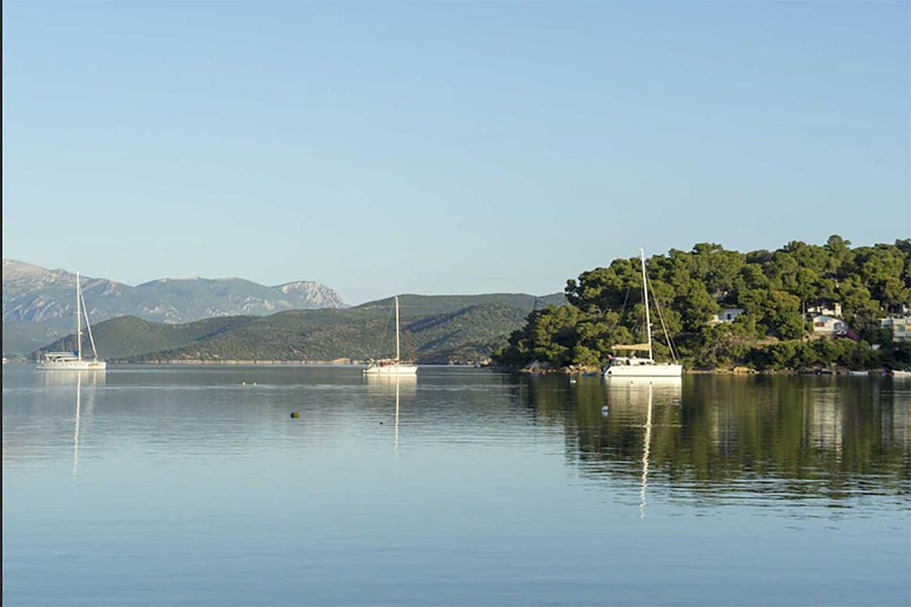 Poros Town Ancora Hotel מראה חיצוני תמונה